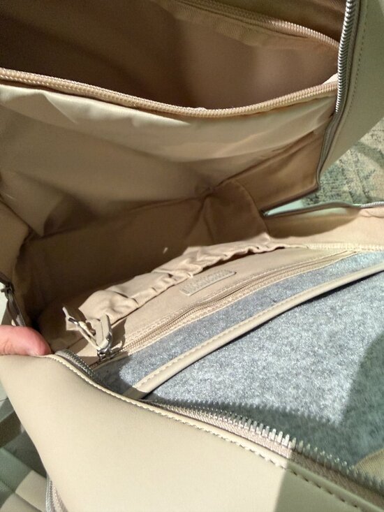 Monos Metro Backpack Ivory Vegan Leather with Folio Kit main image 10